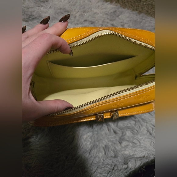 Louis Vuitton Yellow Marley Vernis 💛 Backpack (EUC)(SEE PICS)(RARE)(TH0920) - Picture 7 of 12